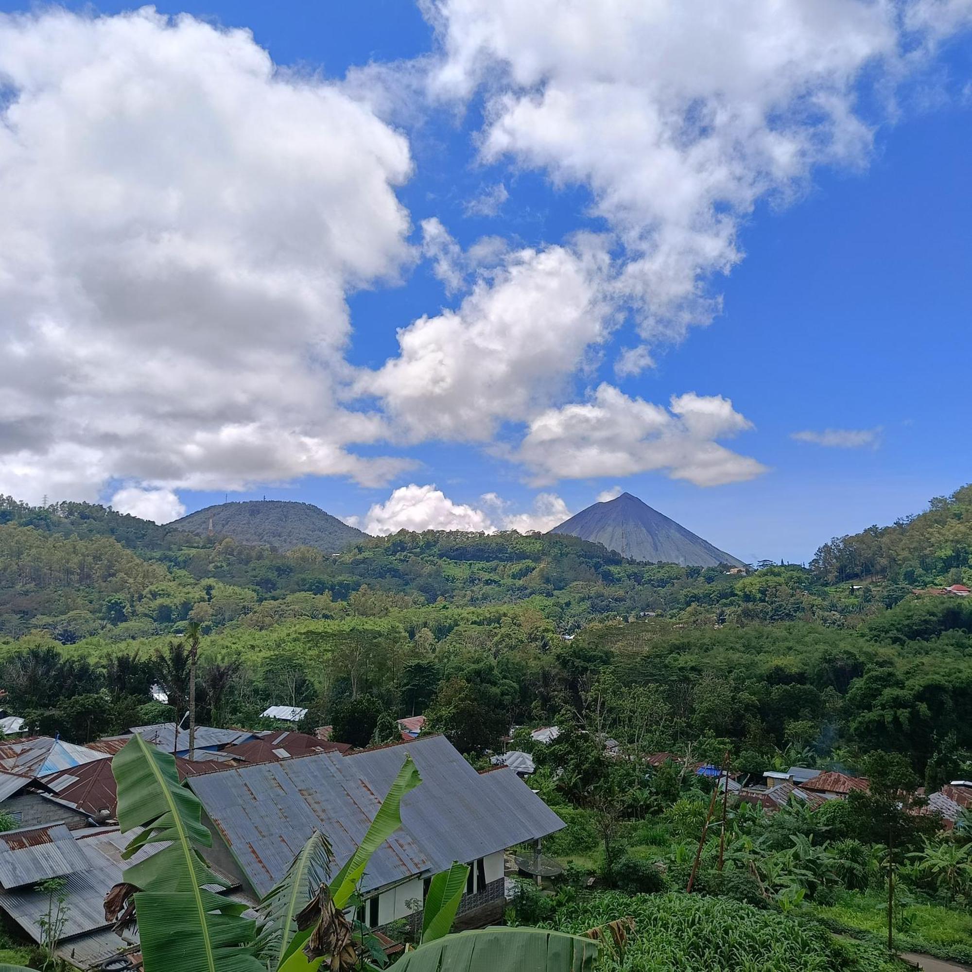 Kristian Homestay Bajawa Kültér fotó