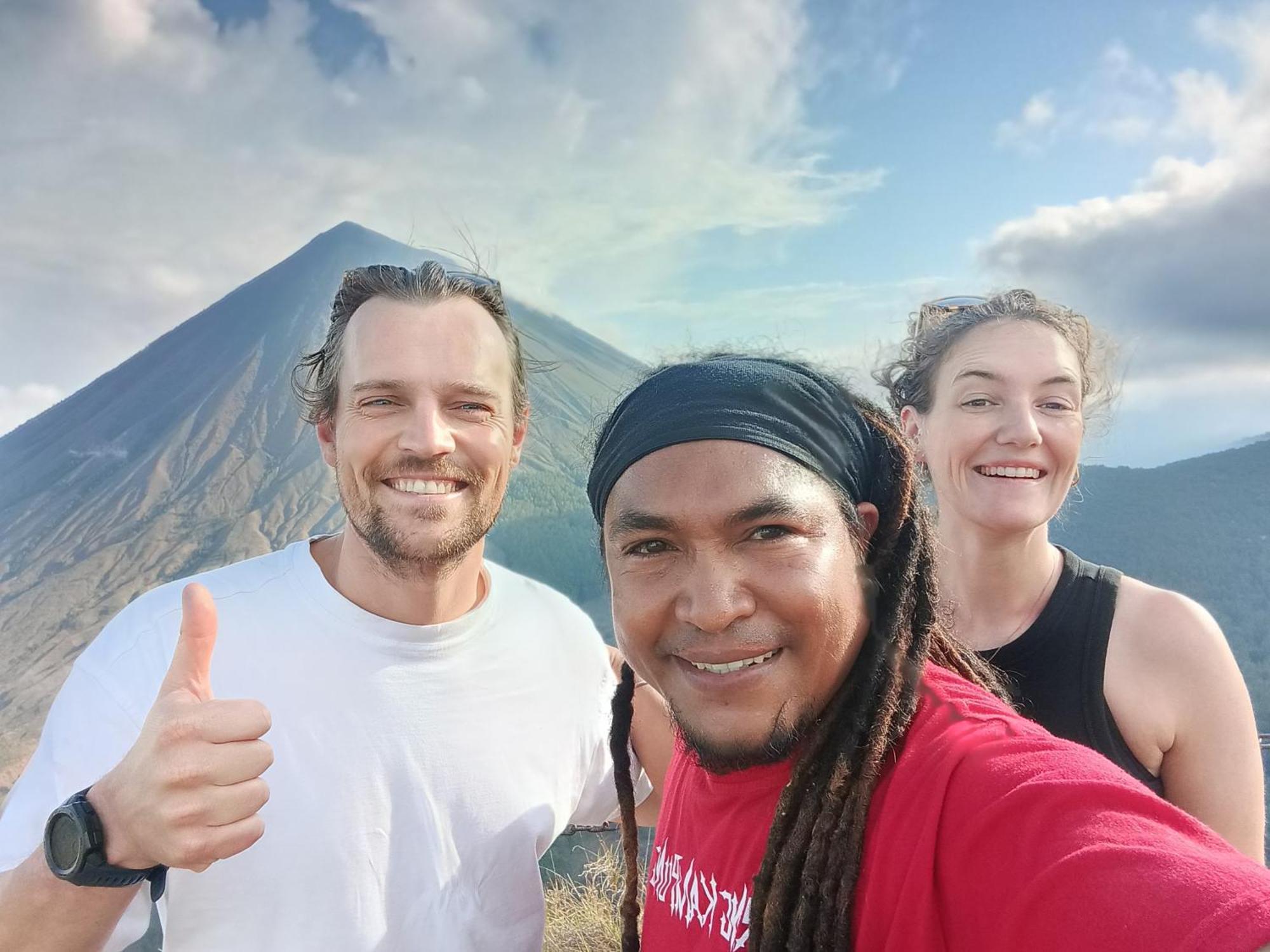 Kristian Homestay Bajawa Kültér fotó